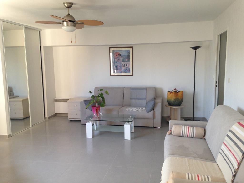 Floreva Apartment Ница Стая снимка